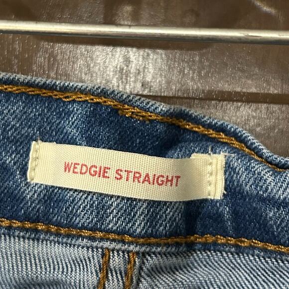 Levi's Wedgie Straight High Rise Cropped Jeans medium wash Size 32 - Picture 12 of 12